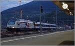 The SBB Re 460 019-3 with EW IV in the early mornging in Brig. 

11.10.2022