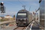 The SBB 460 078 (91 85 4 460 078-9 CH-SBB)  NENDAZ 4 vallée  with an IR90 is leaving Lausanne. 

28.07.2023