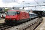 On 24 May 2026 SBB 460 090 is about to haul the empty stock of a Czech overnight train out of Z�rich HB.