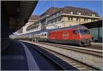 In Lausanne, the SBB Re 460 100-1 is waiting with its IR 15 to Lucerne for departure. With the delivery of the SBB Twindexx, the Re 460/Dosto 2000 are increasingly being replaced.

April 1, 2020