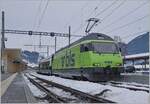 The BLS Re 465 011 with the GoldenPass Express GPX 4065 from Interlaken Ost to Montreux in Zweisimmen. 

15.12.2022