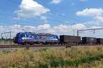 SBBCI 193 532 'NIGHTPIERCER' hauls a GTS container train through Valburg on 12 June 2020.