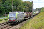 The BLS Cargo 475 437 with a Hupac train on route from Italy to the port of Antwerp.