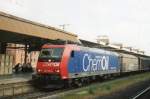 SBB Cargo/ChemOil 482 028 passes through Koblenz Hbf on 23 May 2007.