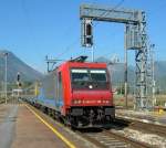 The SBB Re 484 015 is arriving with his CIS EC in the Border Station Domodossola.