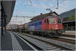 The SBB Re 620 058-8 with a Cargo train in Oensingen.