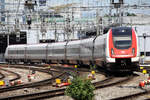 RABDe500 arriving at Geneva Main Station.