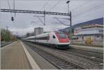 The SBB RABe 500 ICN with the UIC number 94 85 0 500 019-0 CH-SBB is traveling from Lausanne to Zurich as IC5 1527 and, after a short stop, leaves Grenchen Süd towards Solothurn.