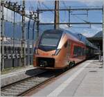 The SOB RABe 526 109/209 on the way from Locarno to Zürich in Giubiasco.