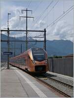 The SOB RABe 526 109/209 on the way from Locarno to Zürich in Giubiasco.