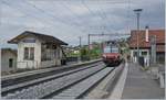 After seven wees of works, the  Bern -line Lausanne - Puidoux Chexbres was reopend; a SBB RBDe 560 is arriving at Bossières.
29.08.2018
