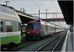 The SBB RABe 562 004-2 with his NPZ RE to Frasne is waiting in Neuchâtel his departure time.