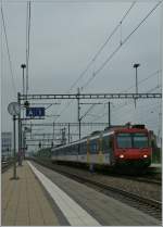 A NPZ is arriving at The Grenchen Sd Station.