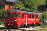 Former SZU rail car BDe 4/4 No.92 is about to enter Sümiswald-Grünen on 18 May 2025 during the  150 Years of Emmentalbahn   train spectacle.