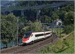 A SBB ETR 610 near Villeneuve.