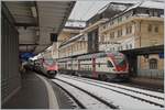 A SBB ETR 610 (Pinocchio) from Lausanne to Brig and the SBB RABe 511 019 from Annemasse to St-Maurice in Lausanne. 

17.01.2021 