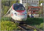 Ein mit entsprechender Werbung versehener RABe 503 (ETR 610) ist als EC von München nach Zürich unterwegs und konnte kurz vor der Ankunft in Bregenz fotografiert werden. 


20. April 2026