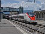 A SBB RABe 501  Giruno  on the way to Zürich by his stop in Bellinzona.