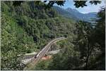 In July 2016 I found this photo location north of Faido, a little above the Broscerina Tunnel with a view of the 103 meter long Polmengo Bridge, which bridges the Ticino River here.