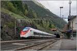 On the way on the Gotthard Railway - the journey of the IC 2 667, consisting of two SBB RABe 501  Twindexx  near Wassen in four pictures: The train travels through Wassen train station towards its