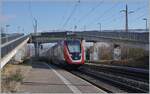 A SBB RABe 502 on the way to St Gallen in the Denges Echandens Station.