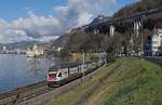 The SBB RABe 511 021 on the way from Annemasse to St Maurice by the Castle of Chillon.