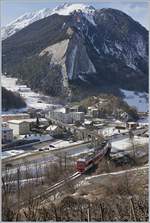 A TMR (MO) RegionAlps RABe 525 on the way to Martigny by Sembrancher. 09.02.2020