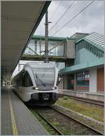 In the  gap slots  of the two-hourly offered EC Zurich - Munich, the S7 runs from Romanshorn to Lindau Insel.