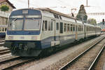 On 21 May 2002 BLS 565 722 stands at Spiez, waiting for the next hop to Zweisimmen.