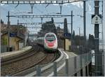 A SBB ETR 610 on the way from Milan to Geneva by St Saphorin.
03.04.2017