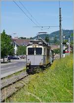 The LLB ABFe 2/4 N° 10 on the way to Chamby by Blonay.