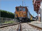 The Bernina Railway RhB Ge 4/4 81 of the Blonay Chamby Railway has arrived in Chamby. The museum railway train is on its way from Blonay to Chaulin.

May 24, 2026