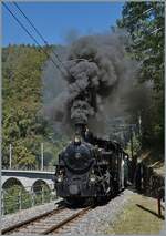The railway adventure of the Bernese Oberland - Off-topic, since the JS G 3/3 No. 6 is still under overhaul and the railways of the Bernese Oberland region were electrified early on, steam operation was also present, and how! After steam operation was prohibited during the summer due to forest fire risk, the HG 3/4 No. 3 of the Blonay-Chamby Railway now shows a magnificent steam plume, achieving something not possible for a long time. The HG 3/4 3 is in the Baye de Clarens gorge on the way from Blonay to Chaulin.

September 6, 2026