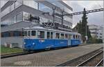 The BD  Mutschälle-Zähni : The AVA BDWM BDe 4/4 10  Mutschälle-Zähni (SWS/MFO 1928) reaches Bremgarten train station as a fondue tram as part of the Bremgarten Christmas market.