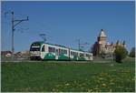 A BAM local train to Bière by the Castle of Vufflens.