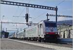 The BLS 186 905 (UIC 91 80 6 186 905-6 D-BLSC) wiht his RoLa in Spiez. 

14.04.2021