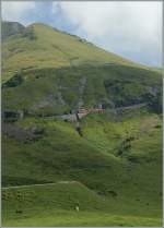 On the way to the summit.
Chuamad, 30.08.2013