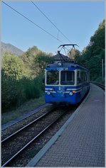 A SSIF (Società Subalpina di Imprese Ferroviarie) ABe 8/8 in Marone.
07.10.2016
