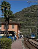 A SSIF Treno Panoramico on the way from Domodssola to Locarno by his stop in Intagna.