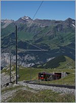 The new Jungfraubahn Bhe 4/8 223 on the way to the Jungfraujoch.