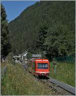 The SNCF Z850 N° 52 (94 87 0001 854-2 F-SNCF) on the way to Les Houches by Vallorcine.