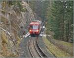 The TMR BDeh 4/8 21 is operating as regional train 18979 from Vallorcine to Vernayaz MC (SEV to Martigny MC) shortly after Vallorcine. The overhead power line is clearly visible on this section of track. December 26, 2025