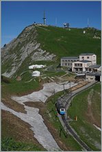 The Bhe 2/4 207 on the Rochers de Naye. 28.06.2016