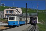 The Bhe 2/4 207 antd the Santa Claus Train on the Rochers de Naye.