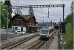 The MOB PE 2122 from Montreux to Zweisimmen by his stop in Les Avants.