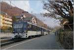 The MOB GDe 4/4 6005 (ex GMF TPF GDe 4/4 101) with his MOB Panormic Express by his stop in Chernex.