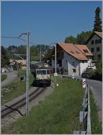 The MOB GDe 4/4 6006 wiht a MOB GoldenPass Service on the way to Montreux by Planchamp.