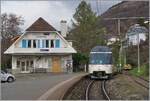 The MOB local train 2215 (with the MOB ABe 4/4 9301) on the way from Zweisimmen to Montreux is leaving Fontaivent

22.12.2022