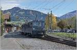 The MOB GDe 4/4 6002 leaves Saanen with a GoldenPass Panoramique train to Montreux.