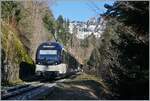 For the balloon festival, the MOB extended its R 34 beyond Les Avants to Château d'Oex; In addition, the trains ran in double traction. In the picture you can see the CEV MVR ABeh 2/6 7507 and another shortly after Les Avants on the way to Château d'Oex.
Jan 28, 2024